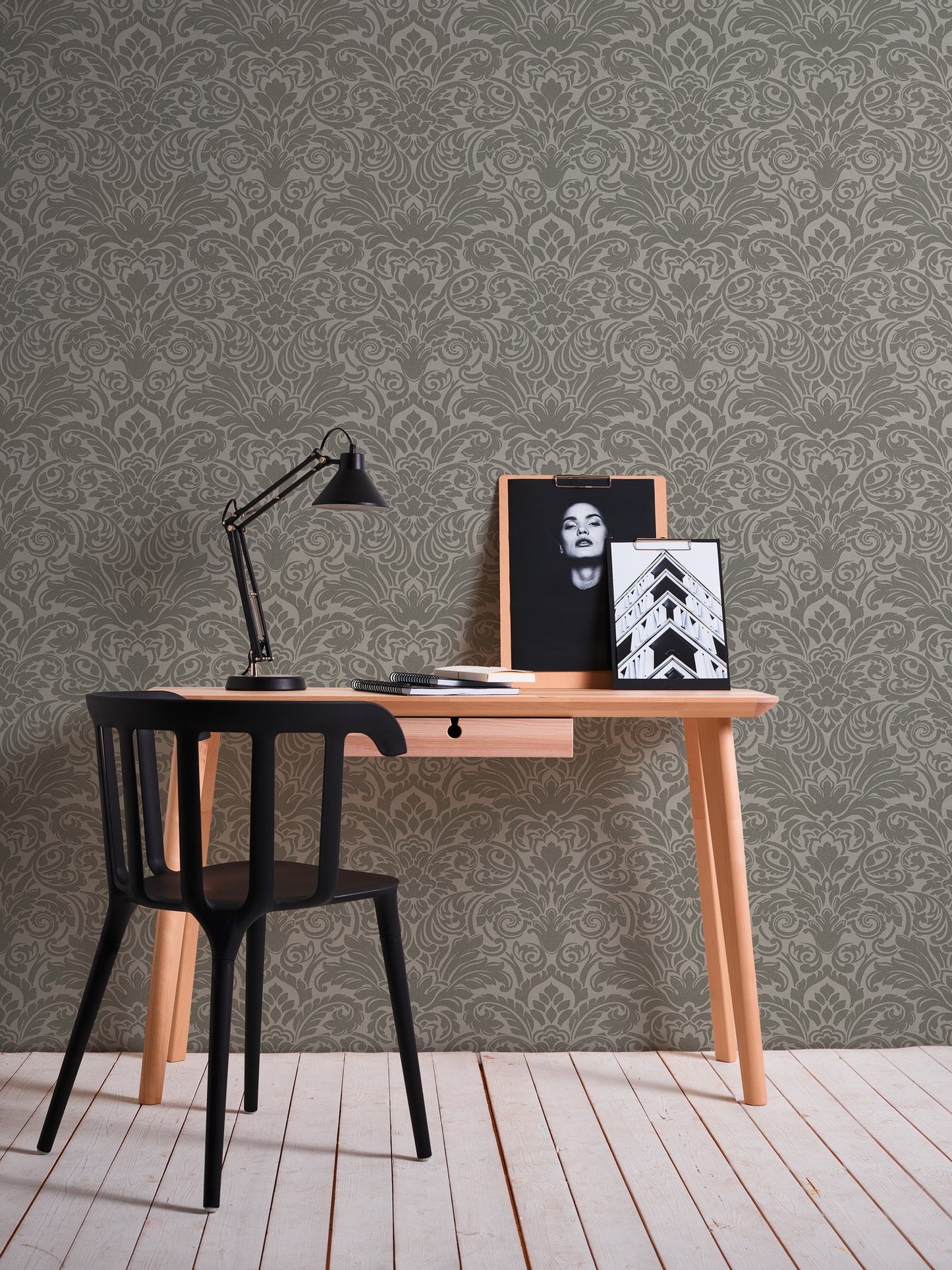 Architects Paper Luxury wallpaper Luxus Glasperlentapete Silber Grau 10,05 m x 0,52 m
