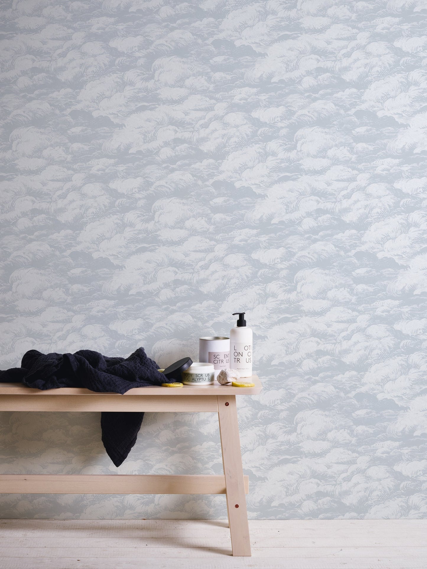 Architects Paper Jungle Chic Direktdruck-Vliestapete Grau Weiß 10,05 m x 0,53 m