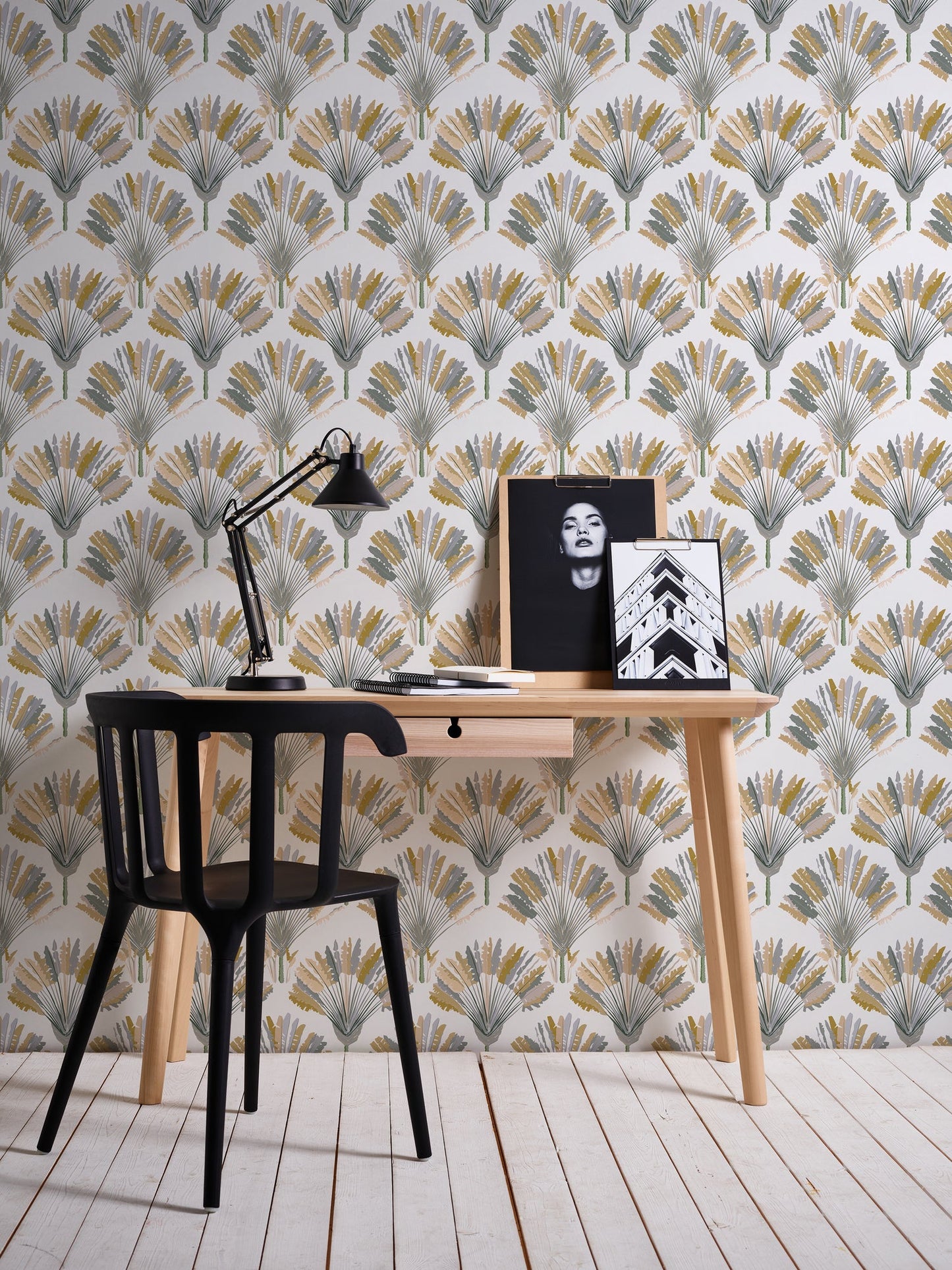 Architects Paper Jungle Chic Palmen Vliestapete Weiß Gelb Grau Braun 10,05 m x 0,53 m