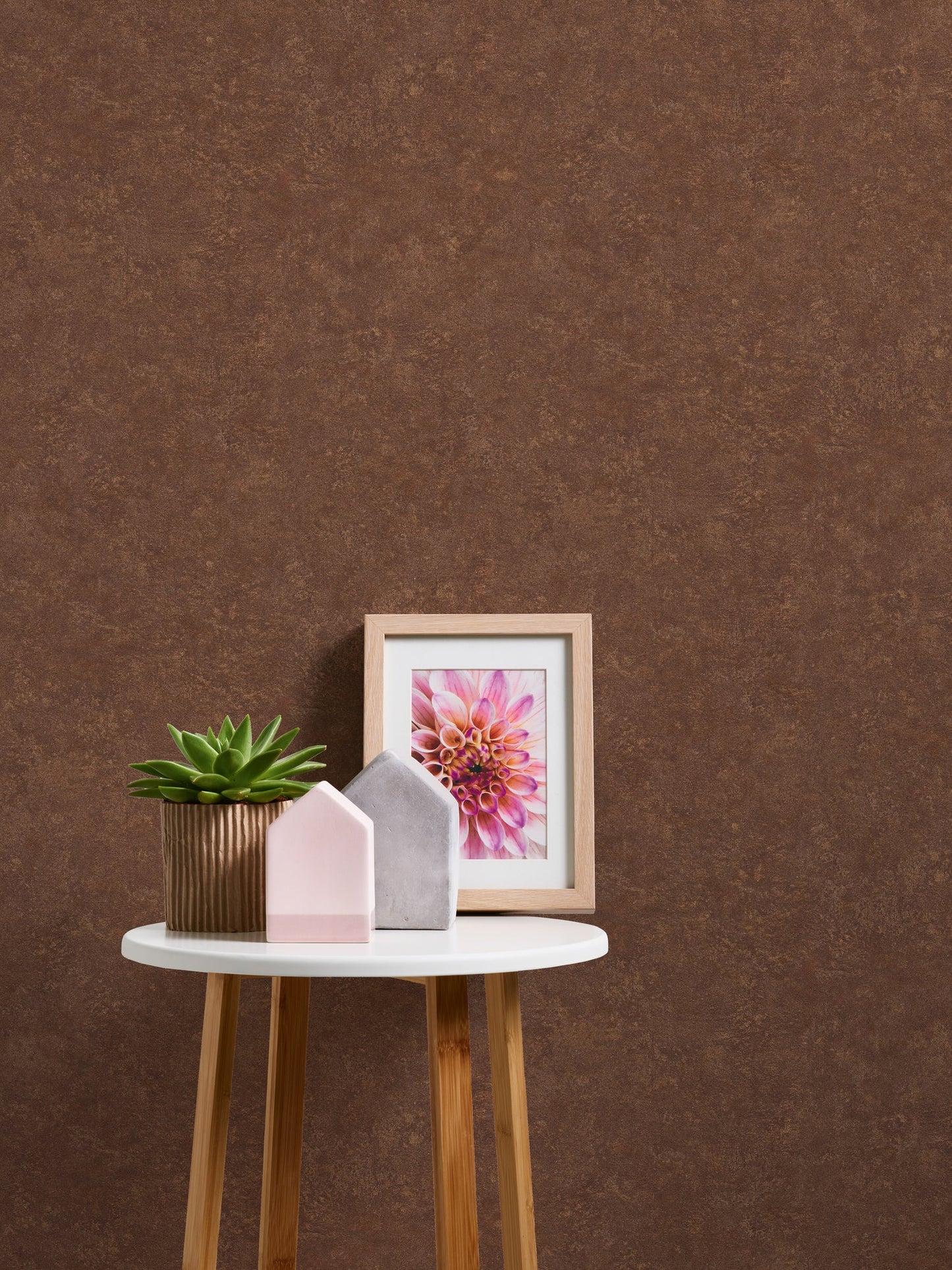 Livingwalls Industrial Vinyl-Vliestapete Braun Orange 10,05 m x 0,53 m