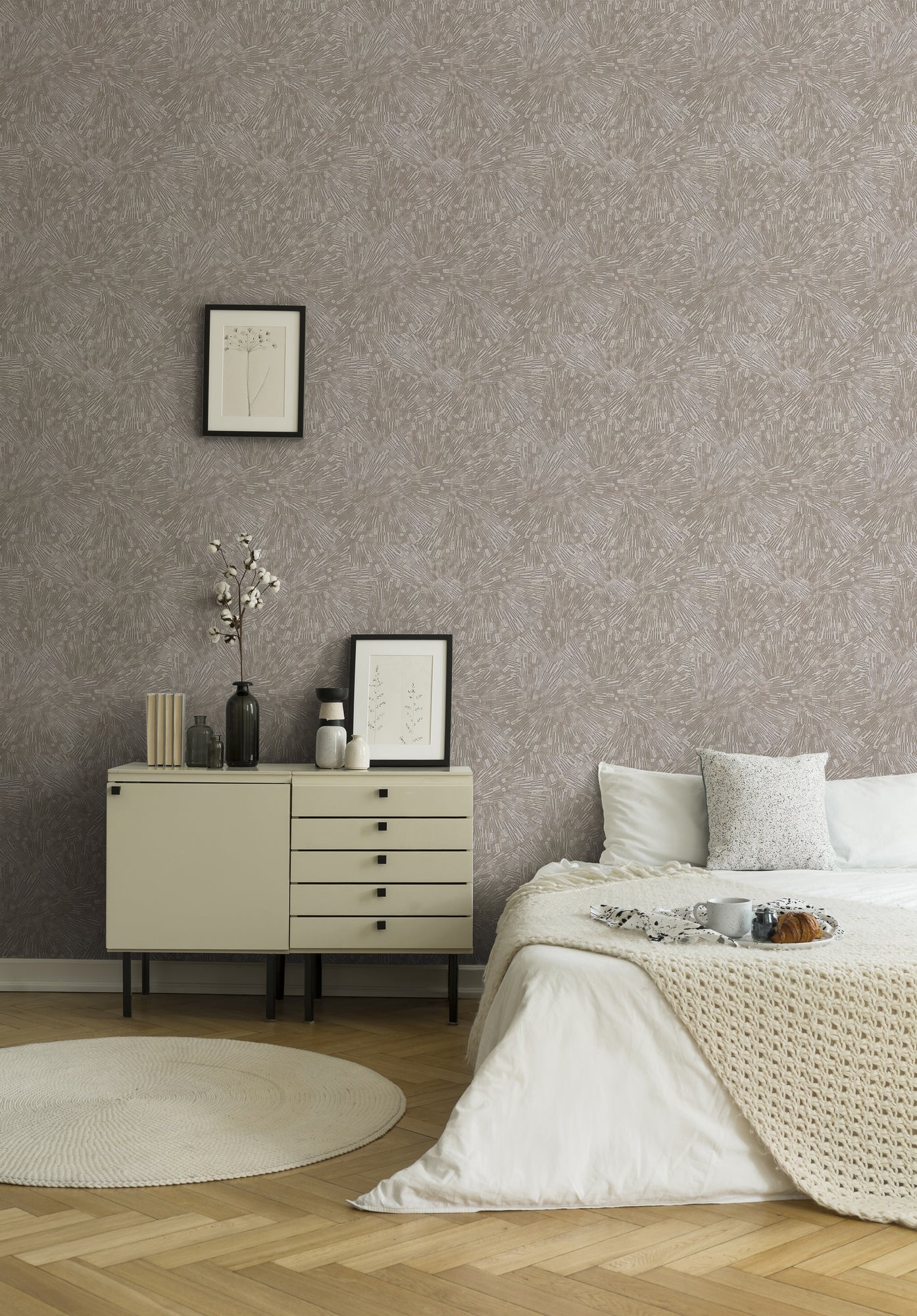 Livingwalls Titanium 3 Geometrische Vliestapete Beige 10,05 m x 0,53 m
