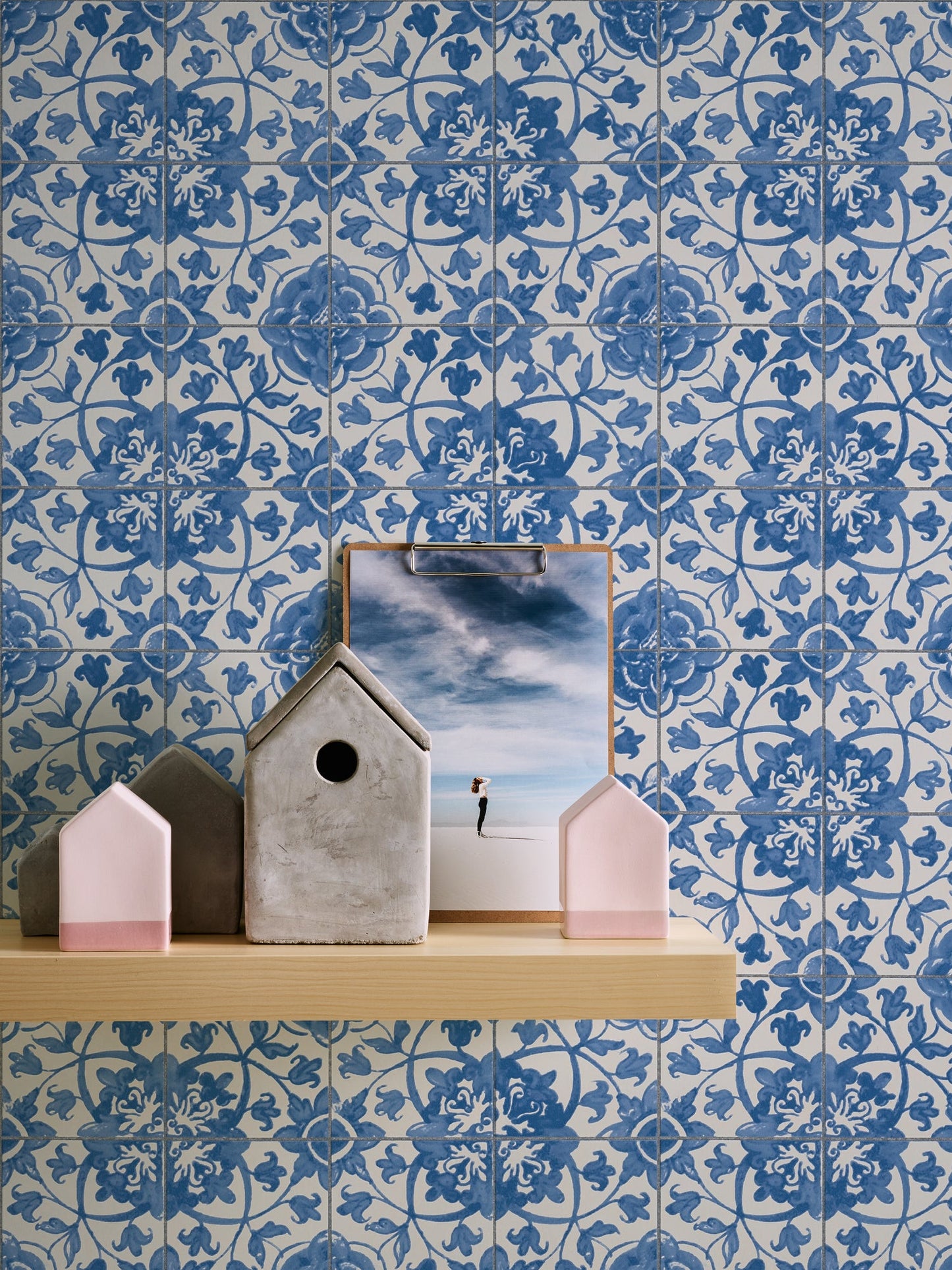 The Wallcover Vintagetapete selbstklebend Blau Weiß 8,40 m x 0,53 m
