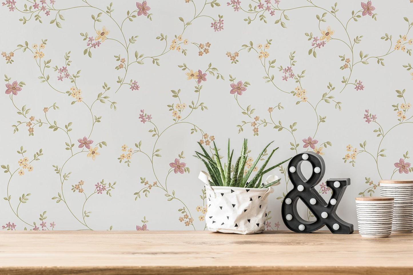 The Wallcover Tapete selbstklebend Weiß Rosa Gelb 8,40 m x 0,53 m