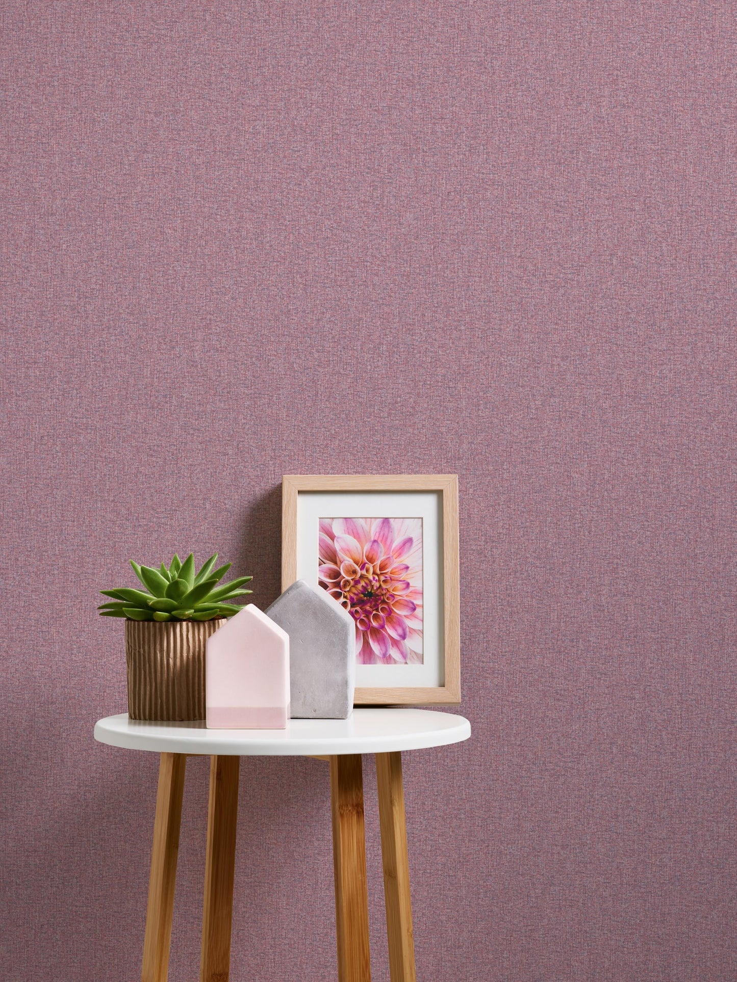 Livingwalls Uni-Vliestapete vertikal Violett Pink 10,05 m x 0,53 m