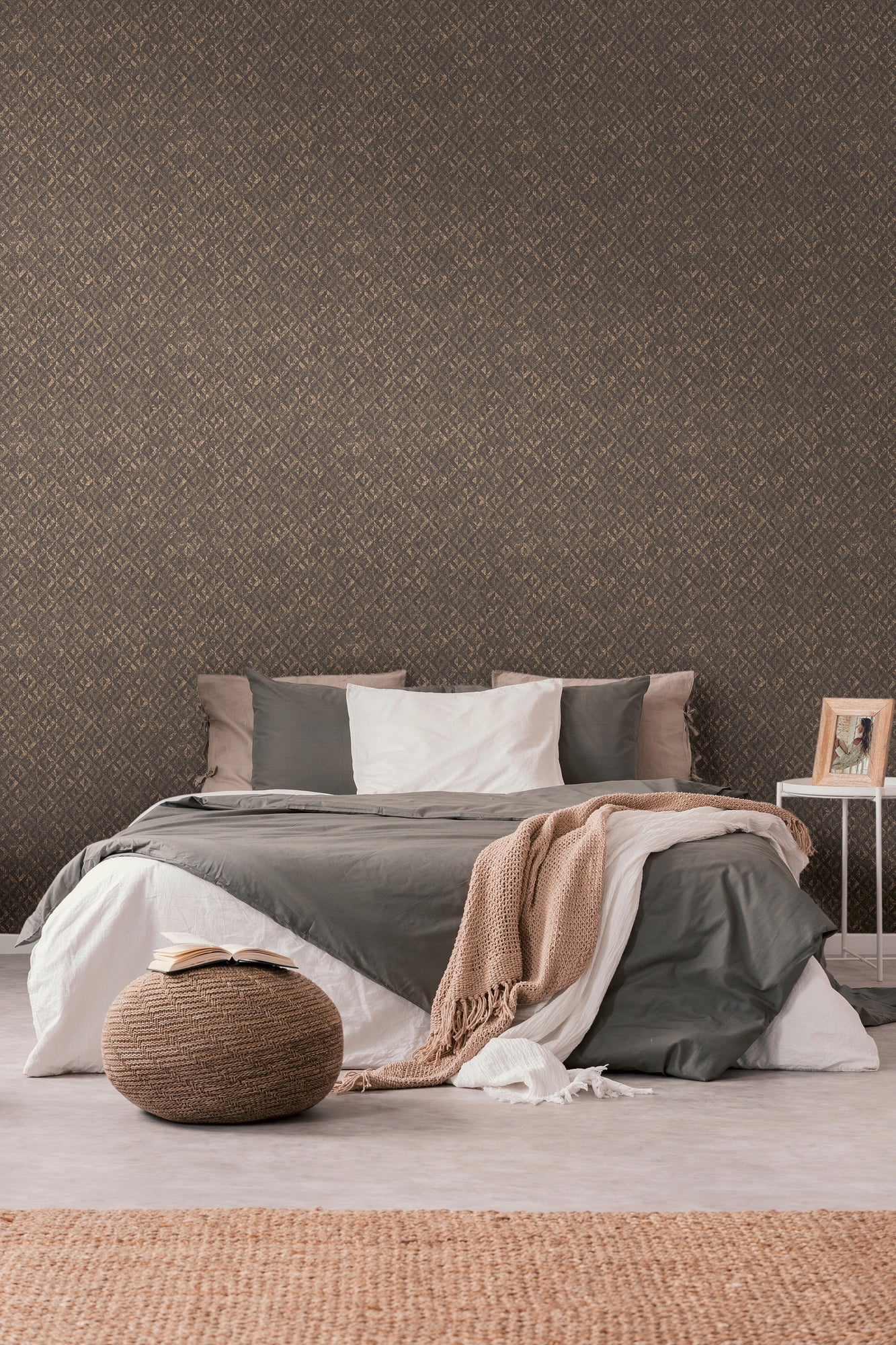 Jade 2 Rauten Vliestapete Schwarz Braun Gold 10,05 m x 0,53 m