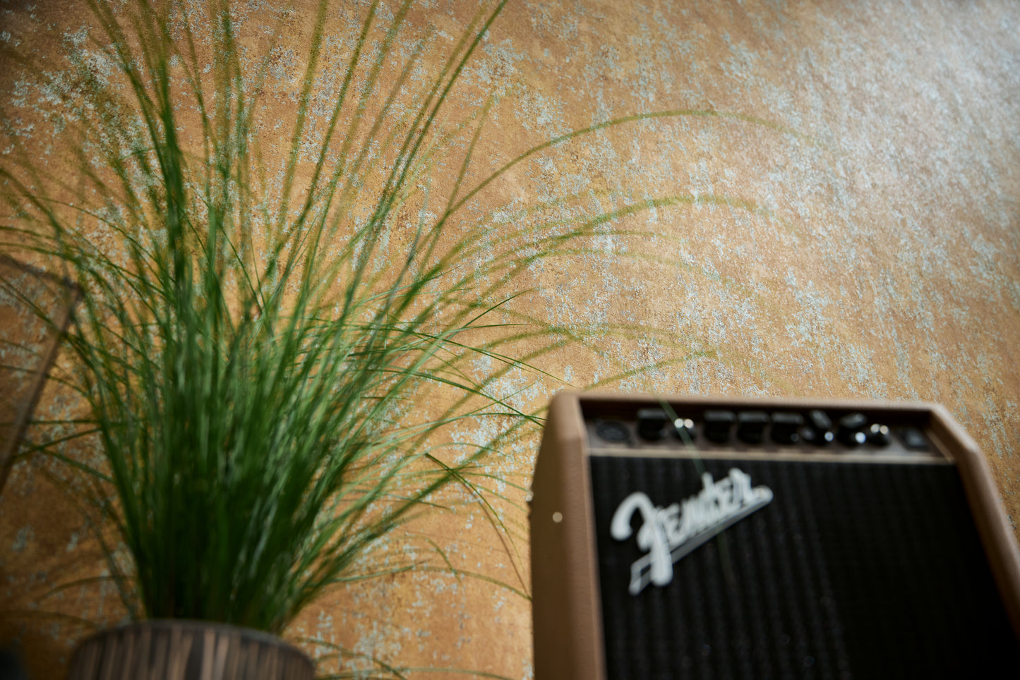 Livingwalls Metropolitan Stories Hot Spots Naomi - Soho-Viertel Oberfläche Braun Orange - 10,05 m x 0,53 m