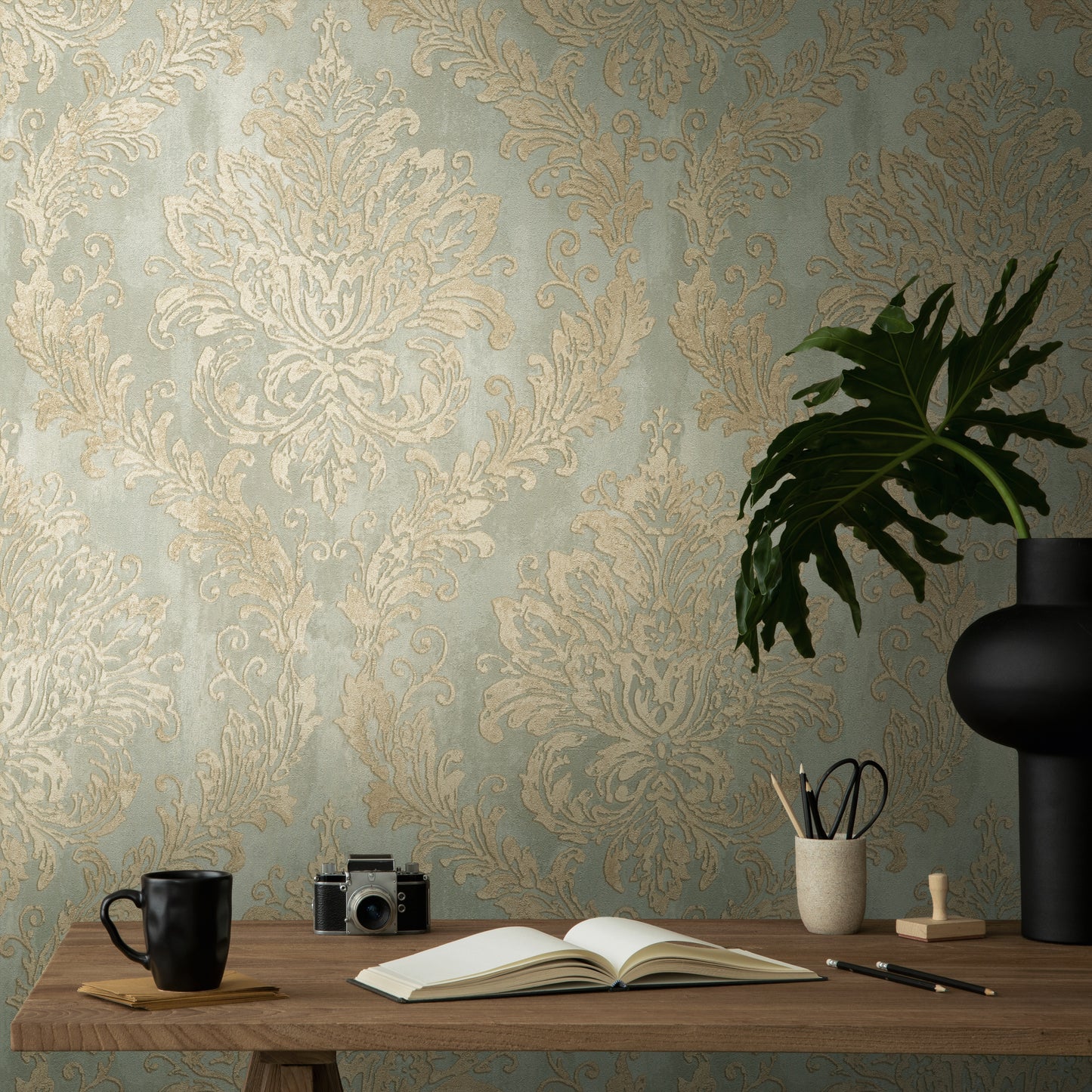 Mustertapete Barock-Ornament Salbeigold - 10,05 m x 0,53 m