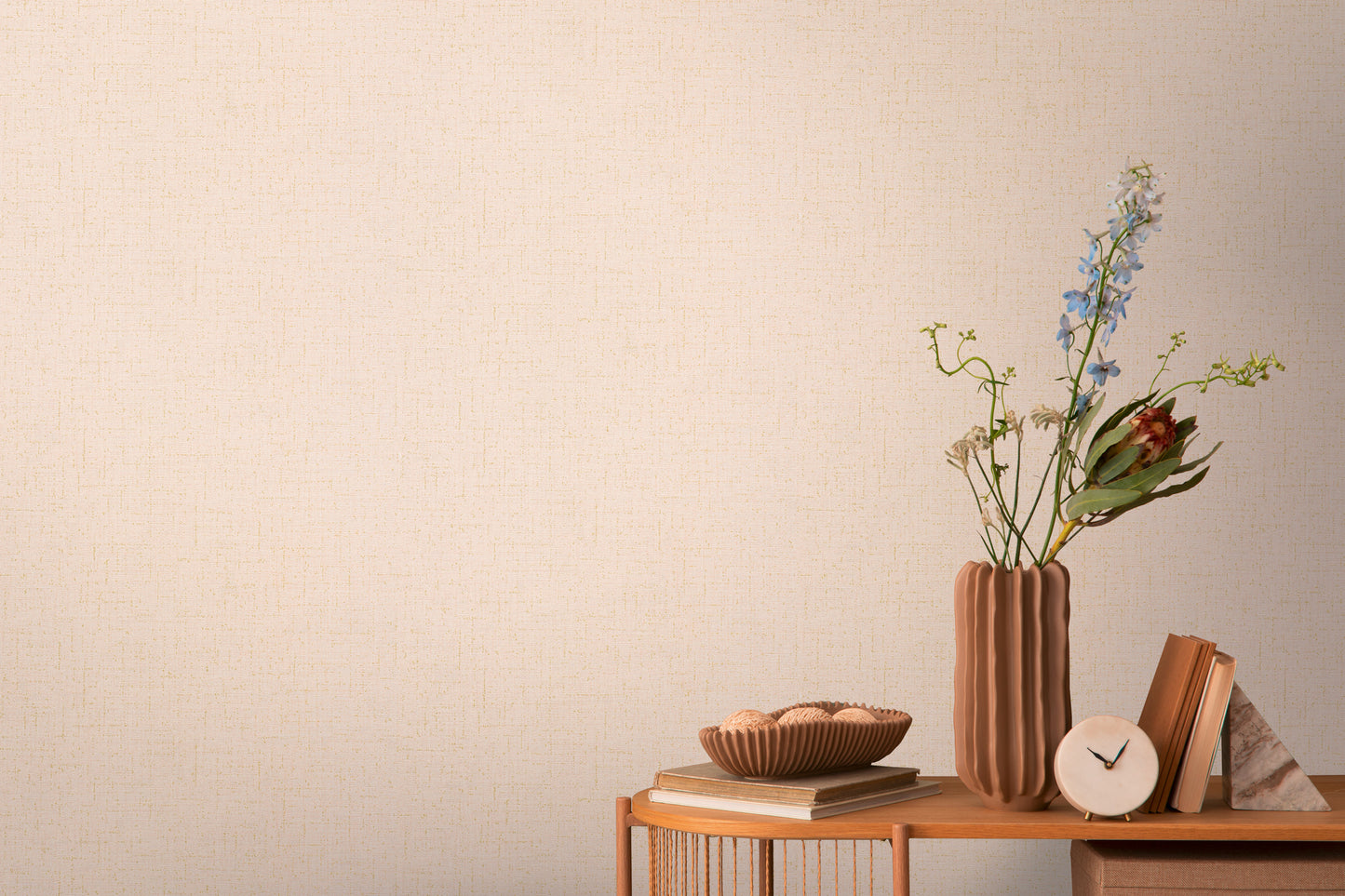 Livingwalls CosmoLiving Vliestapete Metallic Effekt Rosa Beige Gold - 10,05 m x 0,53 m
