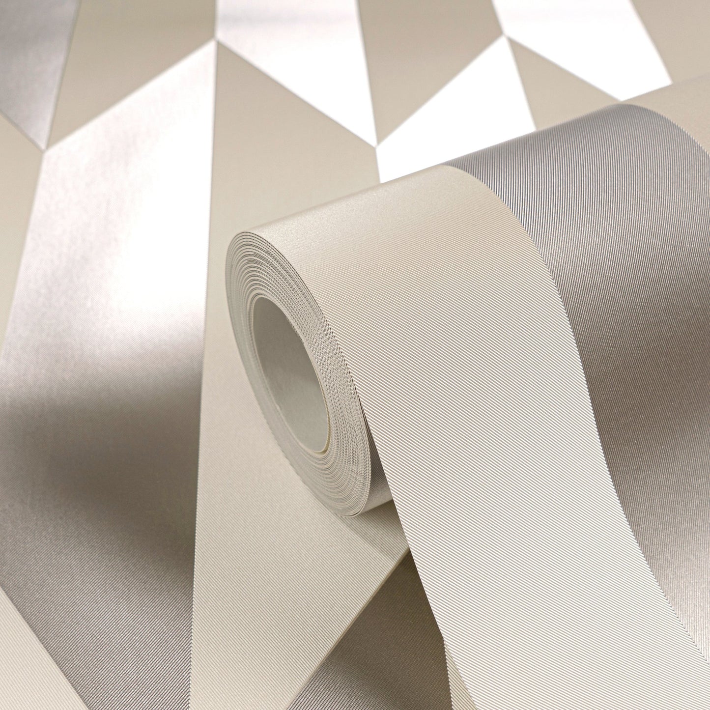 CosmoLiving Graphic Groove-Playful Silber 10,05 m x 0,53 m