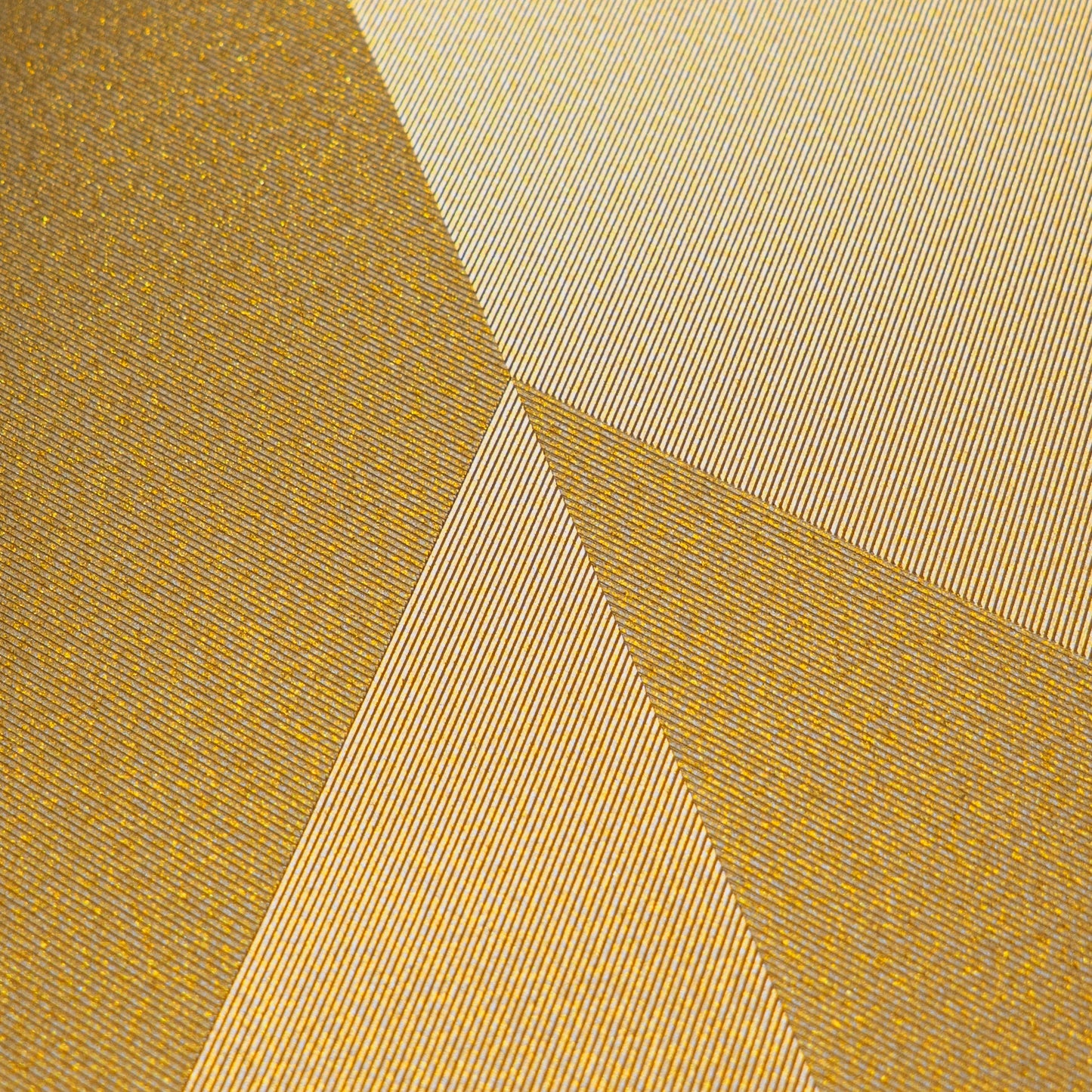 CosmoLiving Graphic Groove-Playful Gold 10,05 m x 0,53 m