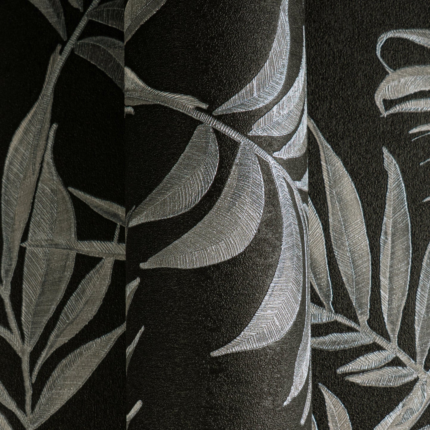 CosmoLiving Midnight Botanica-Mystery Schwarz 10,05 m x 0,53 m