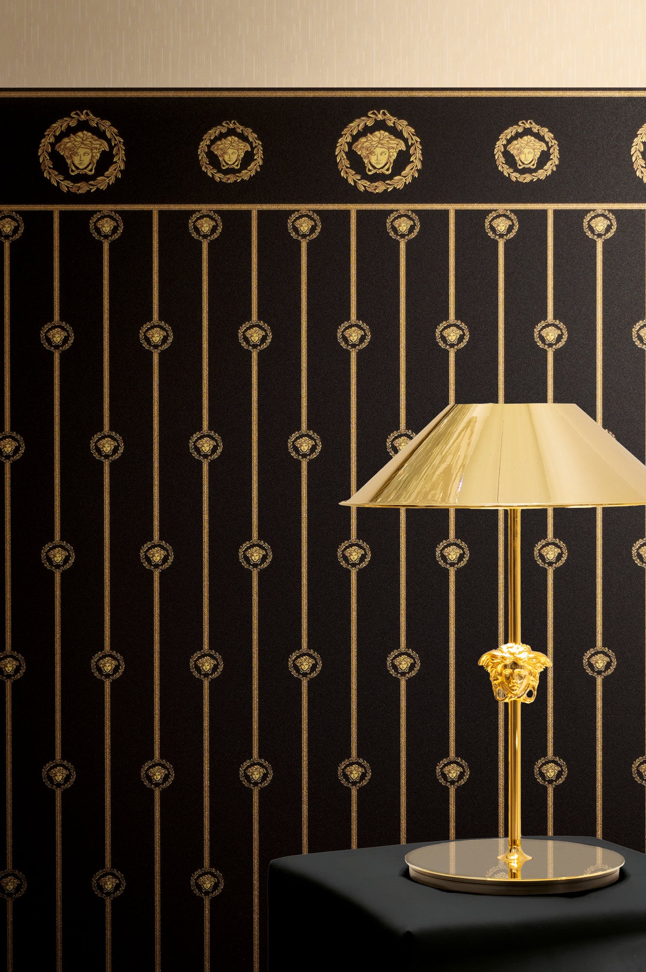 Versace I Love Baroque Schwarz Barock Tapete - 10,05 m x 1,06 m