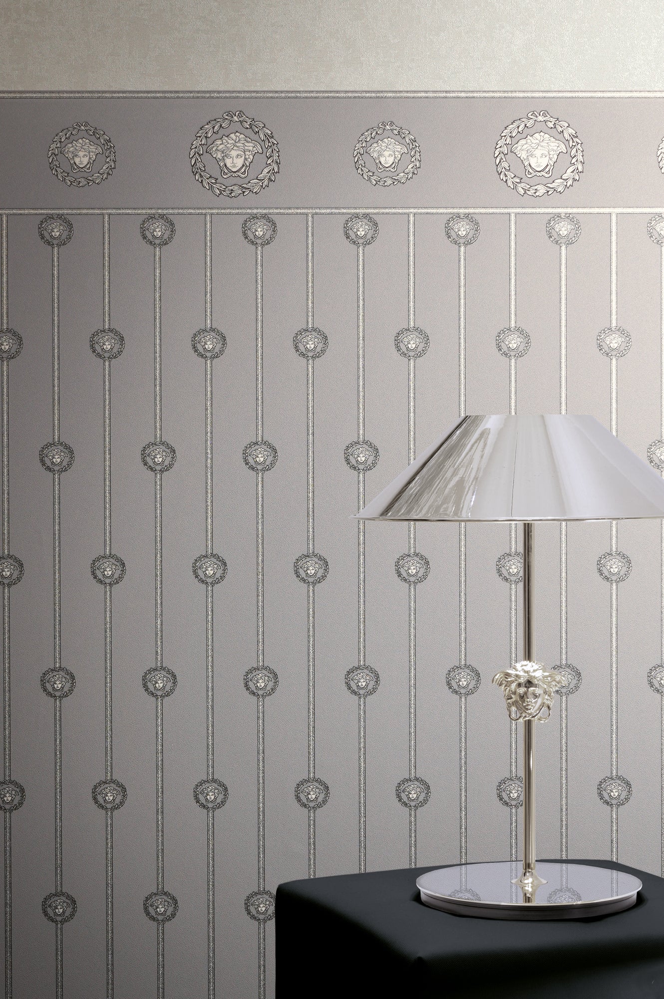 Versace  Grau Silber - 10,05 m x 1,06 m