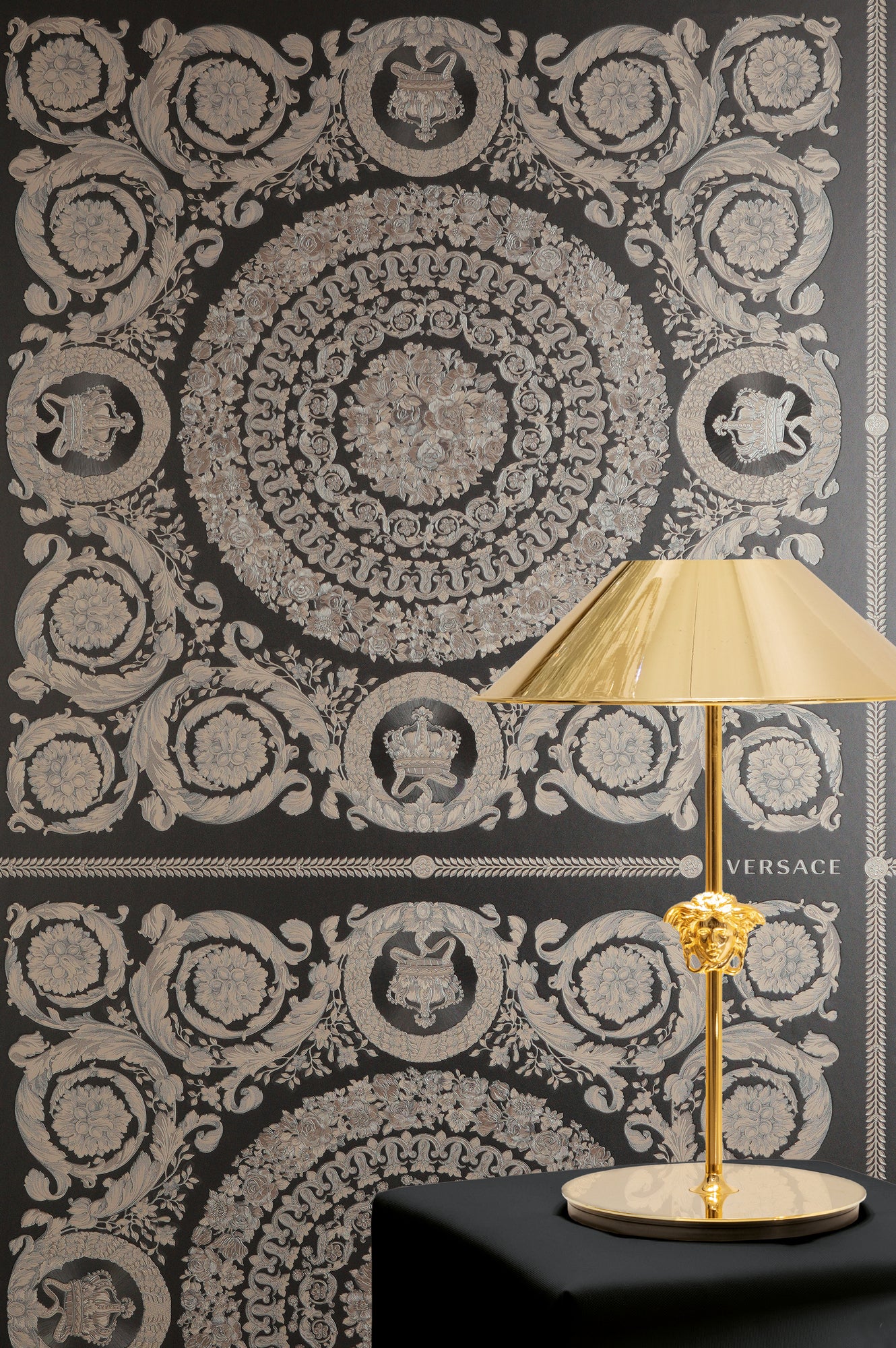 Versace Heritage Schwarz Beige - 10,05 m x 0,70 m
