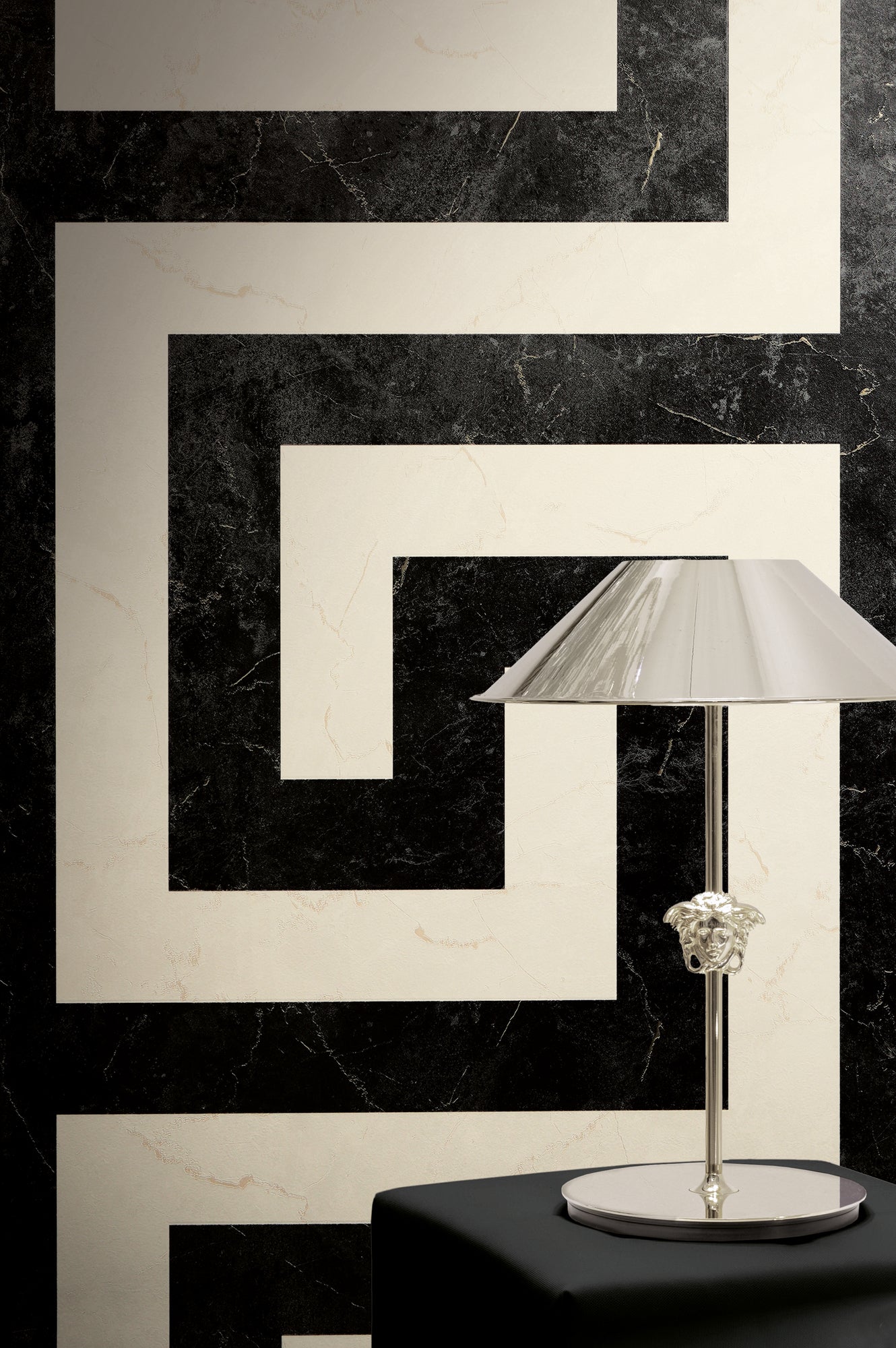 Versace Greek Schwarz - 10,05 m x 0,70 m