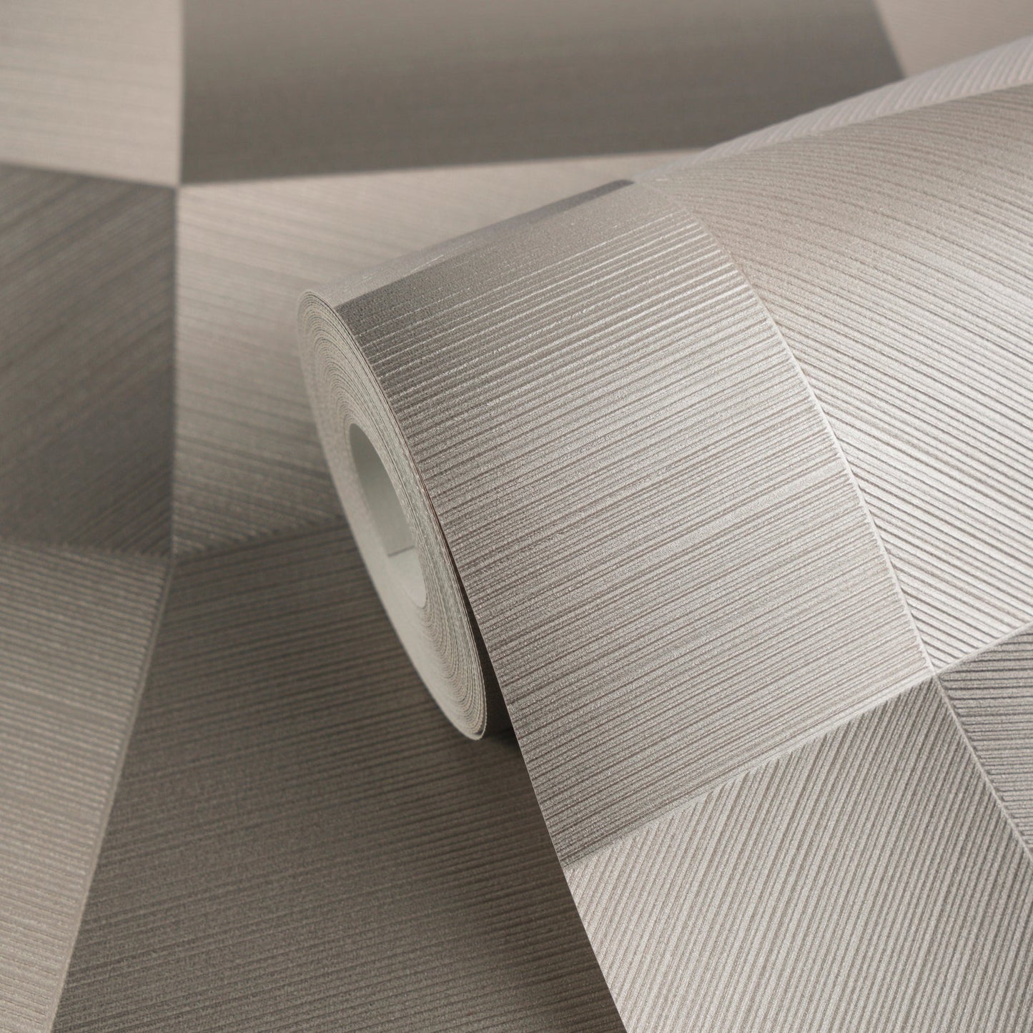 Mustertapete 3D-Geometrie Taupe-Grau - 10,05 m x 0,53 m