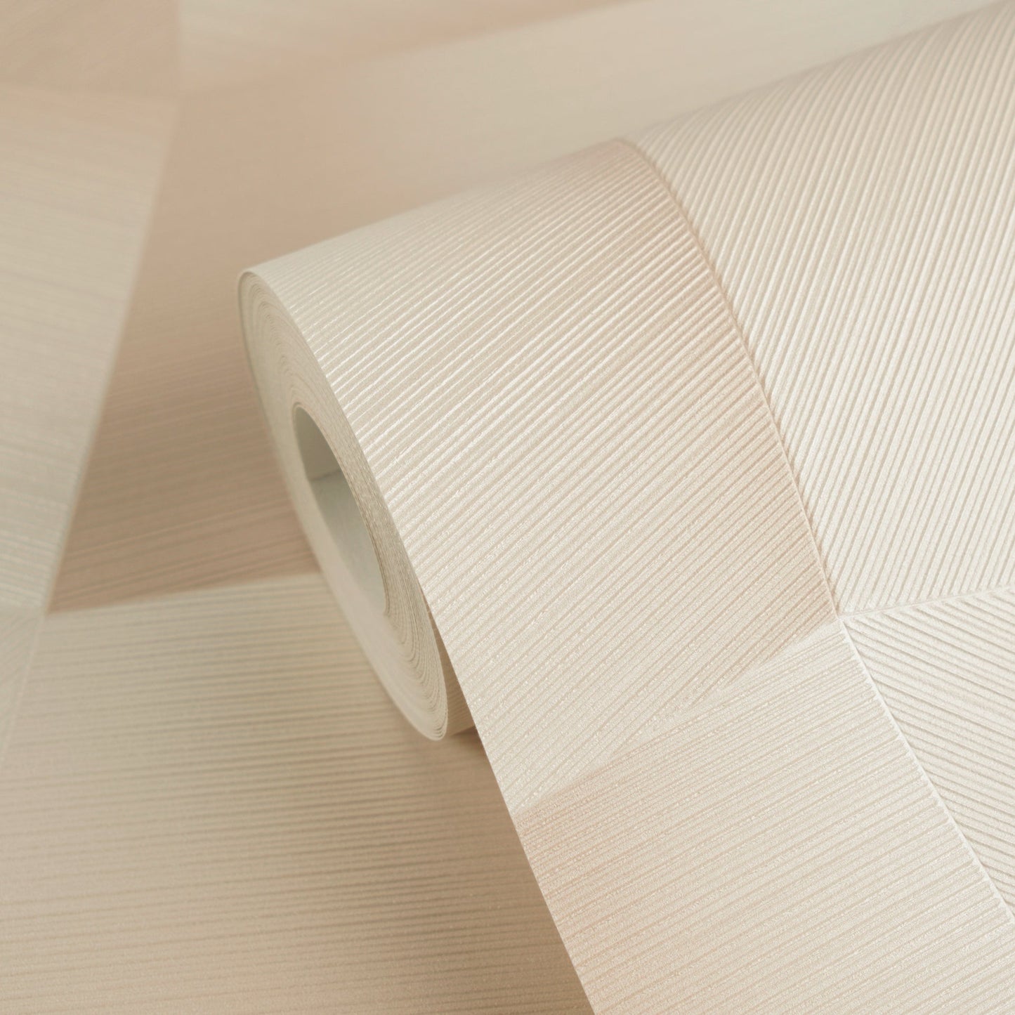 Mustertapete 3D-Geometrie Champagner - 10,05 m x 0,53 m